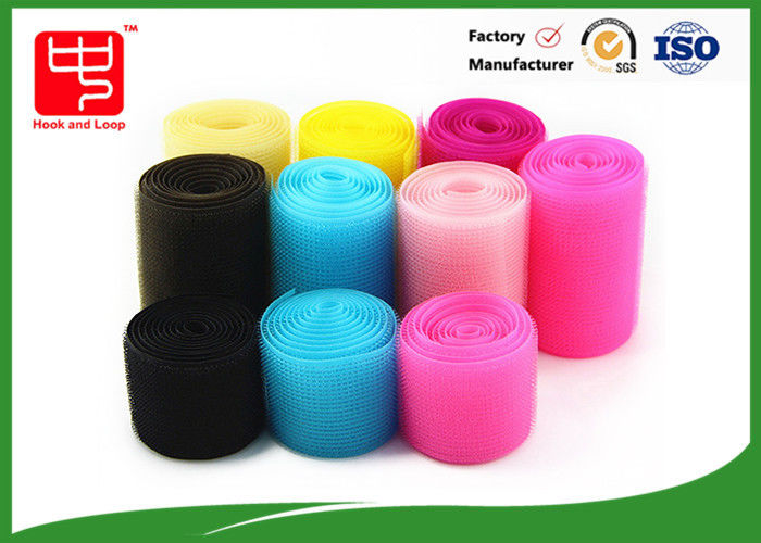 Pinzas de pelo del velcro coloreado del gancho y del lazo para el rollo cualquier diversa forma del tamaño
