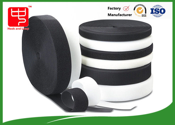 Califique un blanco y negro de nylon resistente de las sujeciones el 100% del gancho y del lazo de la tela